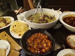 -茅庐毛血旺(烟台大悦城店)