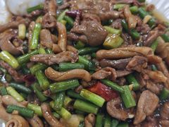 -余杨鸭鸭餐厅