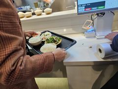 -荟选餐饮徐家汇社区食堂(徐虹北路店)