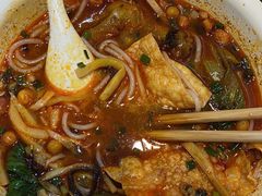 -丽丽三鲜螺蛳粉(田林路店)