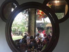-莓园冰淇淋店