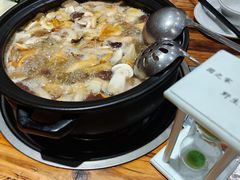 -菌之家·专业纯野生菌火锅·特色炒菌