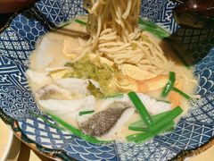 -荣家黄鱼面(前滩太古里店)