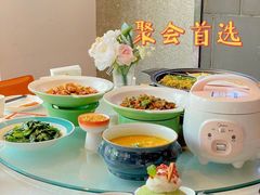 -阿瓦山寨·湘菜现炒·剁椒鱼头王(咸阳总店)
