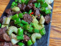 椒香牛肉-苹果树下艺术餐厅(宋庄店)
