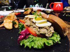 -HIGH FIVE哈福手工汉堡(桂林路店)