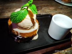 -Naughty Nuri’s Phuket