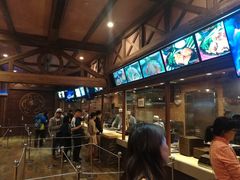-横琴湾畔餐厅(长隆海洋王国白鲸剧场店)