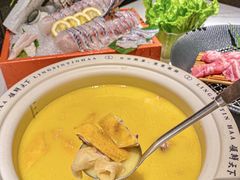 -领鲜天下·焗海鲜·花胶鸡(天目里店)