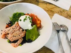 炙烤三文鱼拌饭-Moka Bros 摩卡站(西单大悦城店)