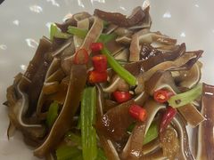 -食为先庐畔渔歌(合作化路店)