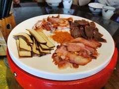 -六合居·明厨亮灶餐厅(成双大道店)