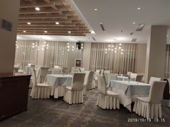 -凤鸣阁餐厅（凤山温泉宴宾楼）(昌平镇店)
