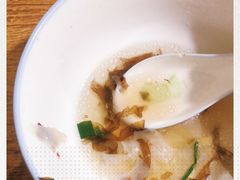 -街头顶黄记馄饨王(中山中路店)