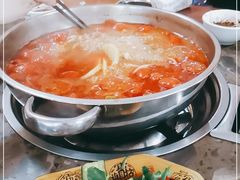 -黄利砖万峰林布依特色酸笋牛肉馆