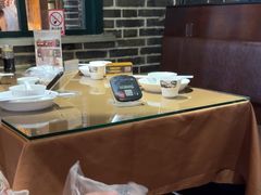 -东口码头·烧鸽子·鱼头泡饼·地方菜(金鹰悦城店)