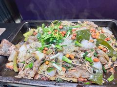 -俏巴妹烤鱼香锅(奥体店)
