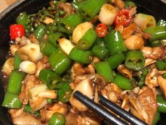 石锅蛙仔-荣小馆(椒江青悦城店)
