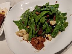 -老周家酱卤猪蹄私房菜(克拉玛依西街店)