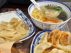 -长人馄饨铺(解放街店)