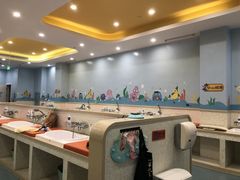 -戊辰亲子游泳俱乐部