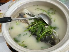 -天乐农家鱼头王(天目湖店)
