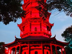 -绳金塔