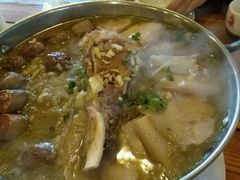 -闯关东东北农家菜(崂山石老人店)