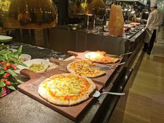 -圣丰索菲特·2 On 988 Café 自助餐厅
