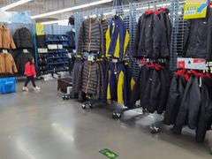 -迪卡侬(西三旗店)