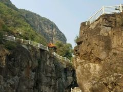 -乌龙峡谷景区