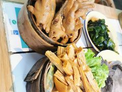-瓜西西重庆火锅(花溪店)