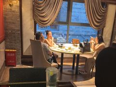 -铜锣湾·有麝自然香(重庆新天地店)
