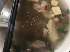 -苓记南京鸭血粉丝.皮肚面(县东巷店)