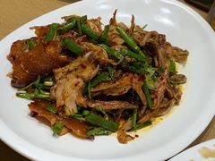 凉拌鸭架-观宴中餐厅