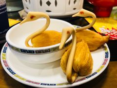 -小天鹅火锅·一线江景洪鼎旗舰店(洪崖洞店)