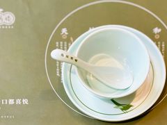 餐具摆设-悦满楼·西关名点·湛江名菜(航空综合大厦店)