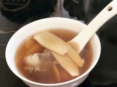 松茸牛肉汤-72号海鲜私房菜