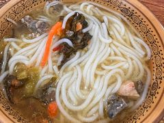 -正宗李家土鸡米线店