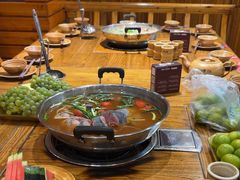 -亮欢寨酸汤鱼(沙冲路店)