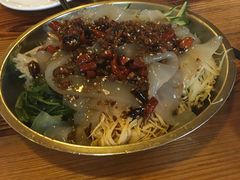 -闯关东东北农家菜(崂山石老人店)