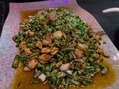 酒馆大盘兔-醉小酒馆·川菜·江湖菜·重庆菜(观音桥旗舰店)