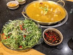 -顶顶汤火牛排火锅·经典铜锅涮肉