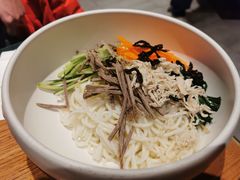 鸡丝凉面-云海肴·汽锅鸡·云南菜(高德置地店)