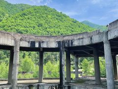 -官滩沟风景区