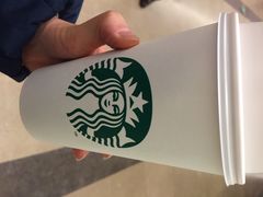 星巴克&nbsp;全黑围裙店(太古里店)-星巴克(成都太古里二店)