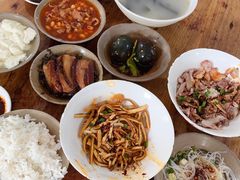 -九九豆花馆(解放碑步行街店)