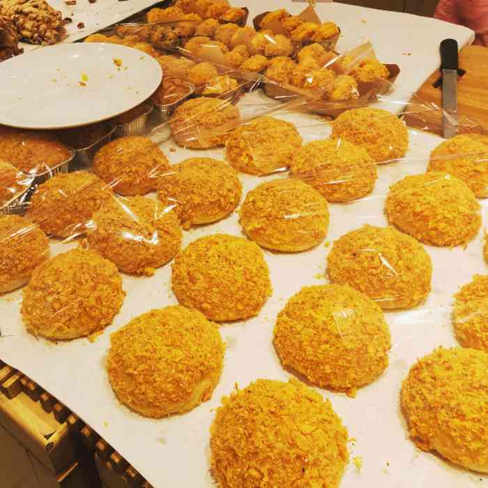 甜星baked star(弘阳广场店)-"周六宝宝过一岁生日,看了好些蛋糕店,对