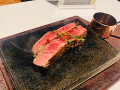-Erman岩烧牛排(虹桥南丰城店)