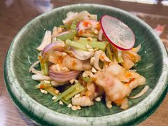 柠檬酸辣无骨凤爪-帕蓝·暹罗料理(曲阳店)